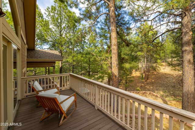 1018 N AMBERWOOD Street, Flagstaff, AZ 86004