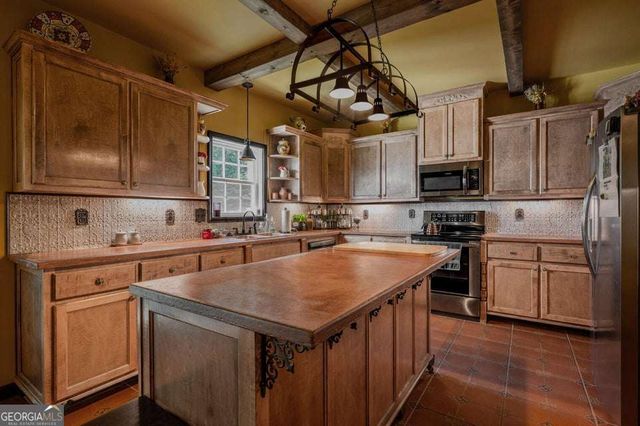 294 Gay Thompson Drive, Canton, GA 30115