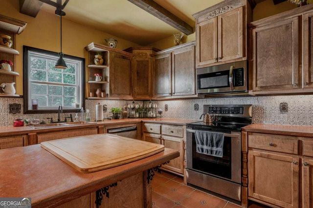 294 Gay Thompson Drive, Canton, GA 30115