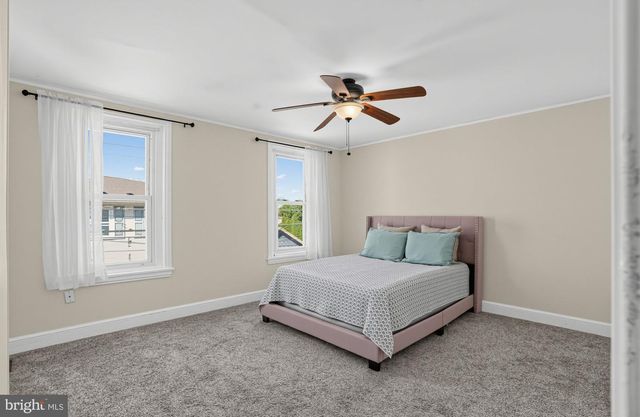 338 GROVER ST, Phoenixville, PA 19460