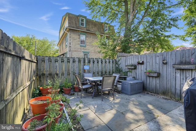 338 GROVER ST, Phoenixville, PA 19460