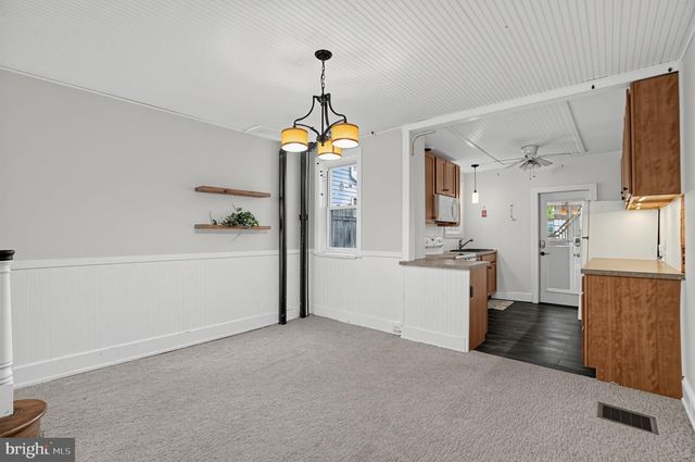 338 GROVER ST, Phoenixville, PA 19460