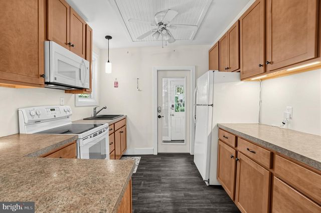 338 GROVER ST, Phoenixville, PA 19460