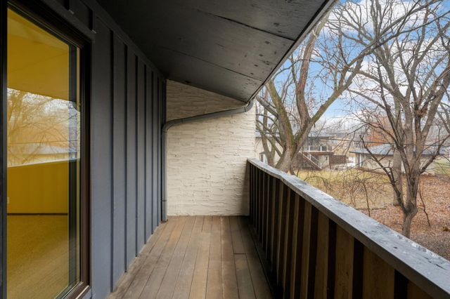 11450 Minnetonka Mills Road, Hopkins, MN 55305