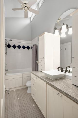 11450 Minnetonka Mills Road, Hopkins, MN 55305