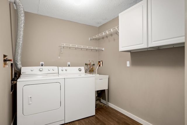 11450 Minnetonka Mills Road, Hopkins, MN 55305