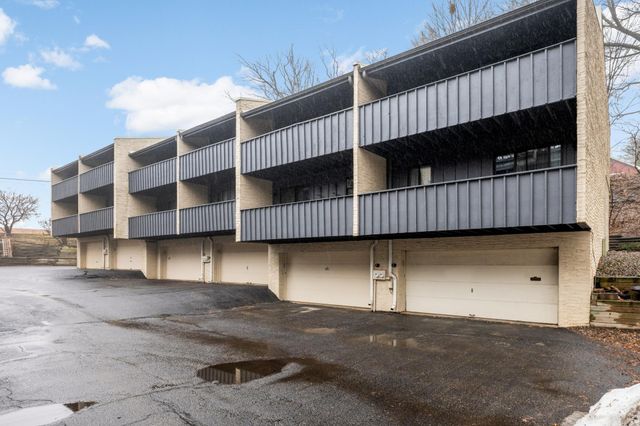 11450 Minnetonka Mills Road, Hopkins, MN 55305