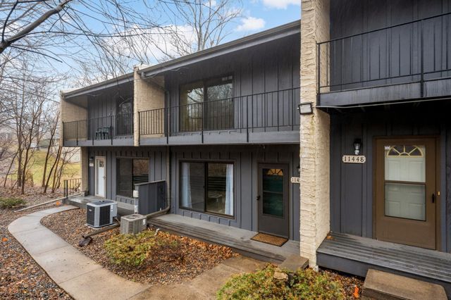 11450 Minnetonka Mills Road, Hopkins, MN 55305