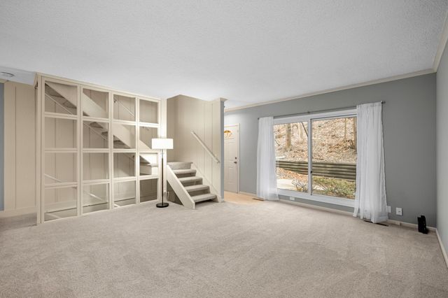 11450 Minnetonka Mills Road, Hopkins, MN 55305