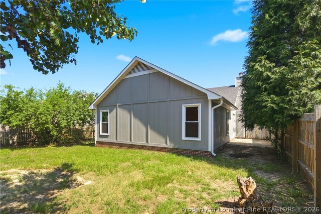 2210 Twinflower Court, Fayetteville, NC 28304