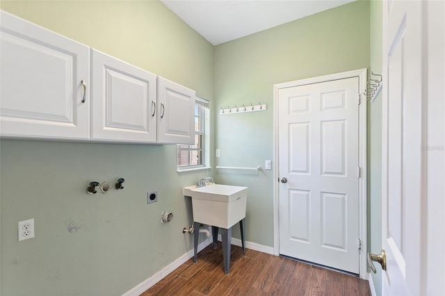 46 HIGH VISTA DR, Davenport, FL 33837