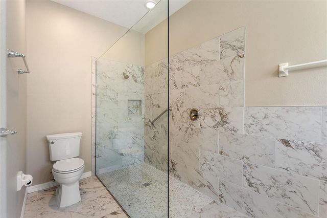 46 HIGH VISTA DR, Davenport, FL 33837