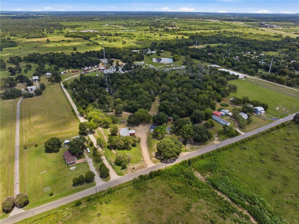 3284 Fazzino Lane, Bryan, TX 77807 — photo 2