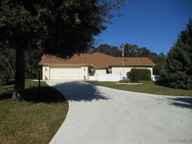 439 E Reehill Street, Lecanto, FL 34461