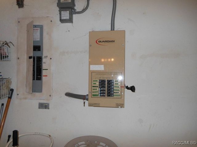 439 E Reehill Street, Lecanto, FL 34461