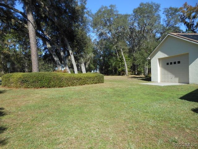 439 E Reehill Street, Lecanto, FL 34461