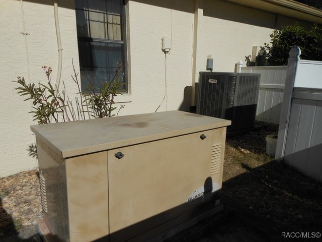 439 E Reehill Street, Lecanto, FL 34461