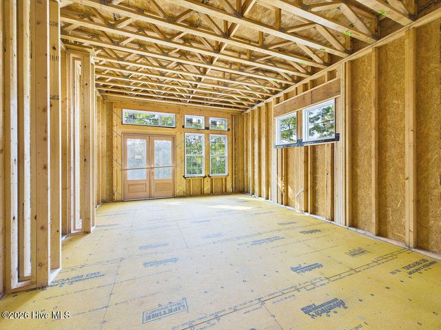 210 Eagle Point Lane, Southern Pines, NC 28387