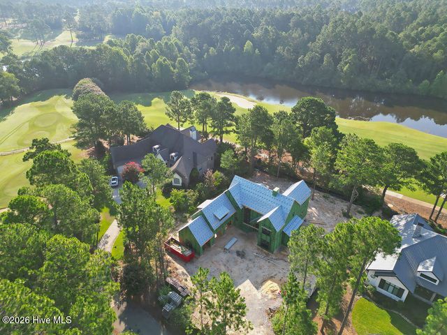 210 Eagle Point Lane, Southern Pines, NC 28387