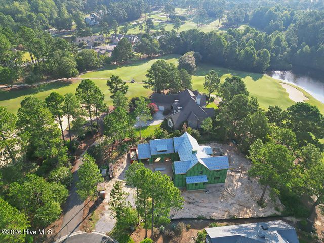210 Eagle Point Lane, Southern Pines, NC 28387