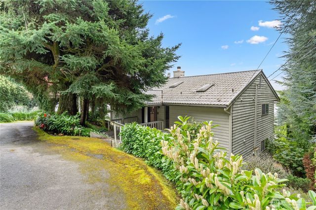 11150 Champagne Point Road NE, Kirkland, WA 98034