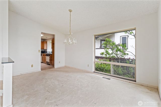 11150 Champagne Point Road NE, Kirkland, WA 98034