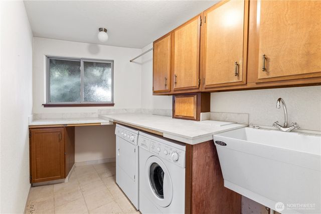 11150 Champagne Point Road NE, Kirkland, WA 98034