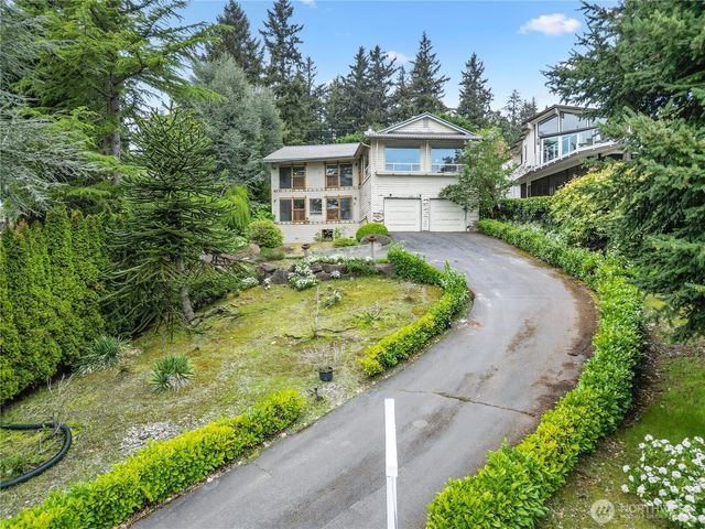 11150 Champagne Point Road NE, Kirkland, WA 98034