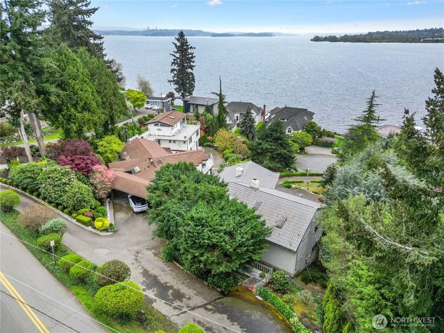 11150 Champagne Point Road NE, Kirkland, WA 98034