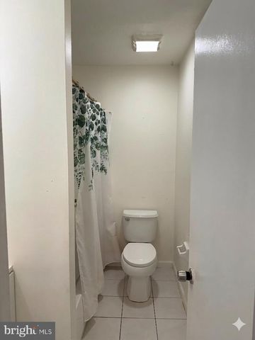 6-7 PINE LN, East Windsor, NJ 08520