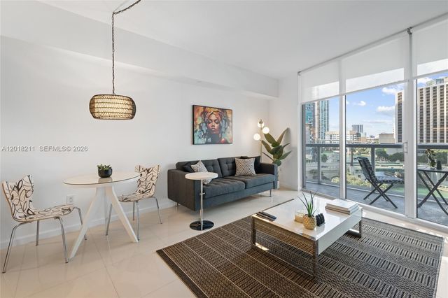 465 Brickell Ave 904, Miami, FL 33131