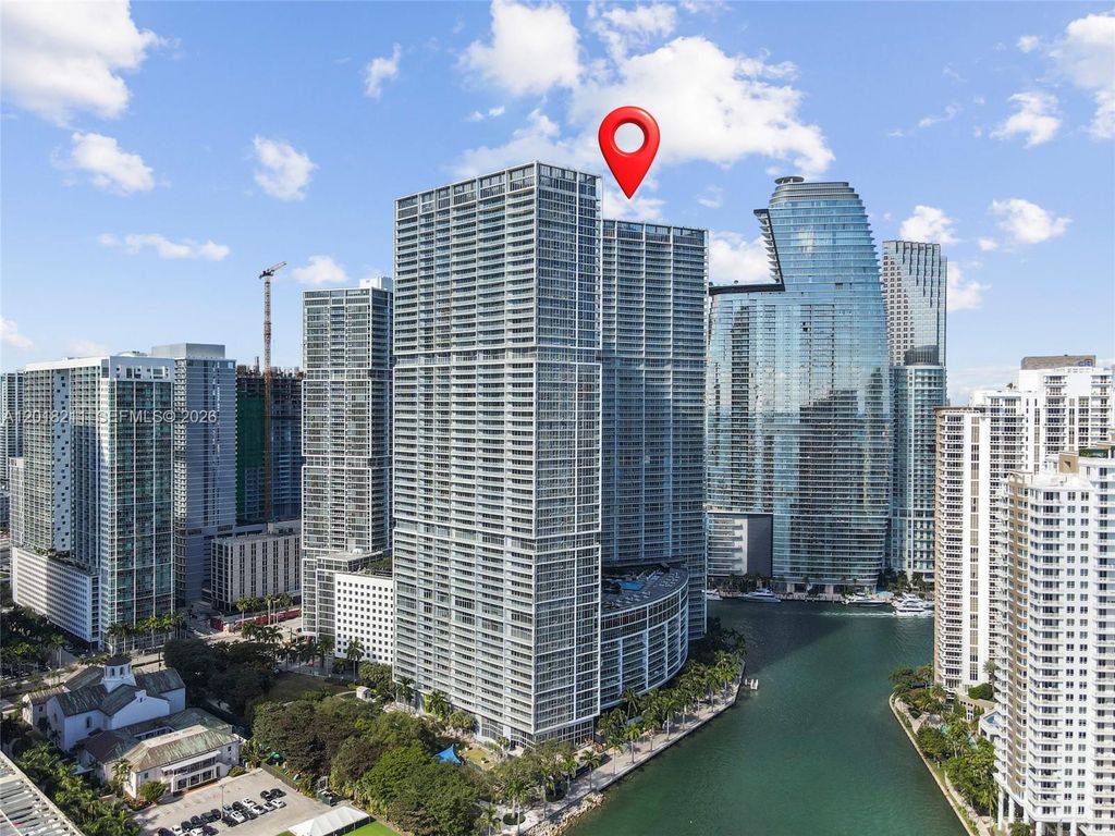 465 Brickell Ave 904, Miami, FL 33131