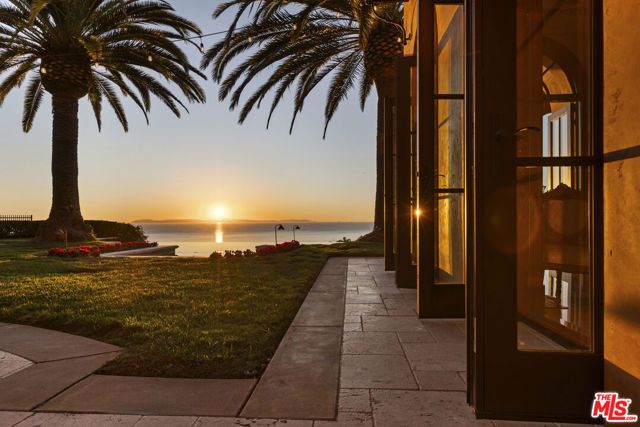 28 Deep Sea, Newport Coast, CA 92657