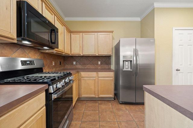347 Spring DR, Kyle, TX 78640