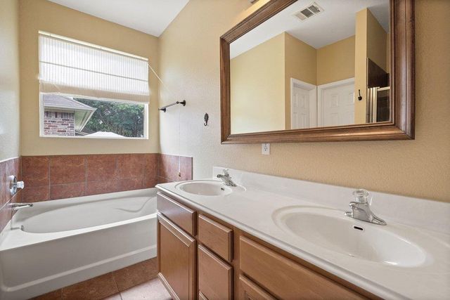 347 Spring DR, Kyle, TX 78640