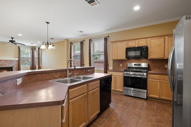347 Spring DR, Kyle, TX 78640