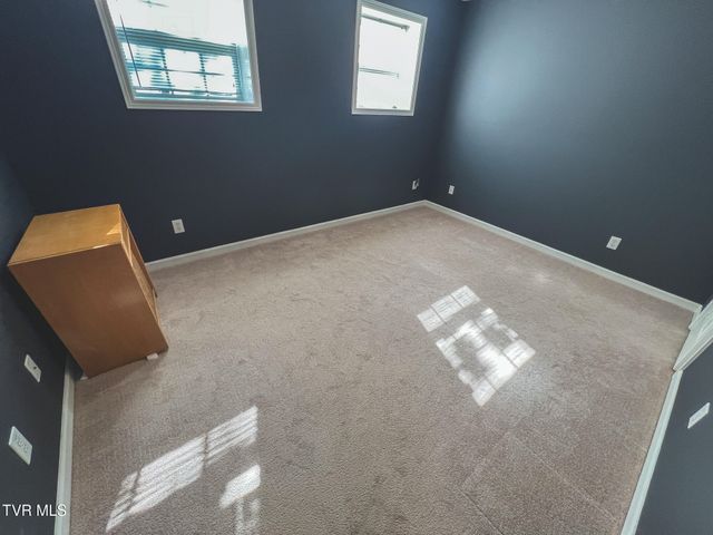 612 Willow Court, Piney Flats, TN 37686