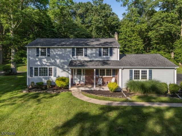 61 Stella Dr, Bridgewater Twp., NJ 08807