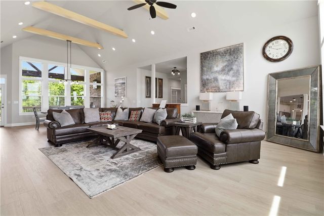 18850 Patriots Dream Drive, Siloam Springs, AR 72761
