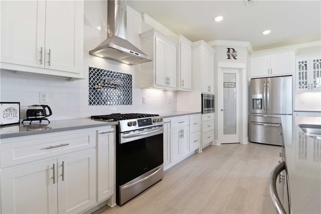 18850 Patriots Dream Drive, Siloam Springs, AR 72761