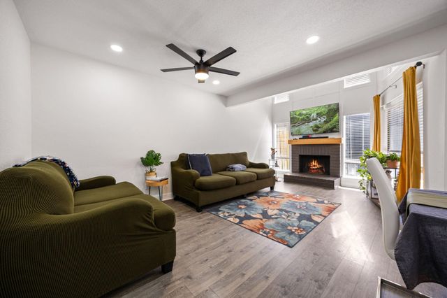 11229 Briar Forest Drive, Houston, TX 77042