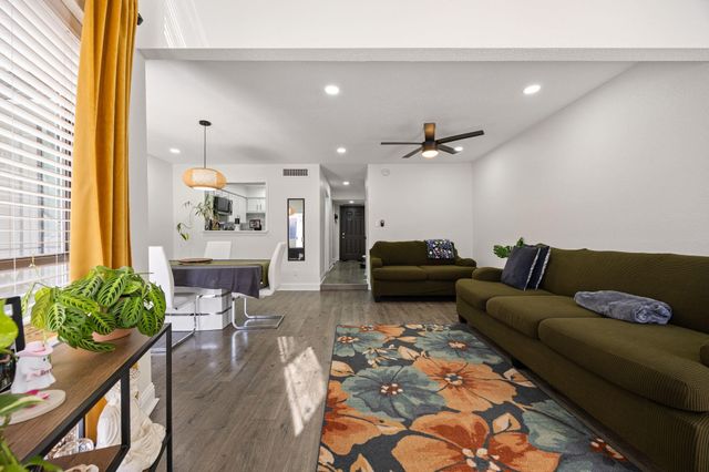 11229 Briar Forest Drive, Houston, TX 77042