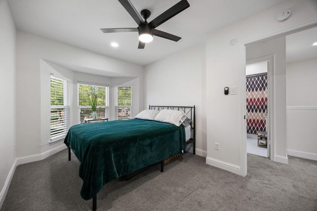 11229 Briar Forest Drive, Houston, TX 77042