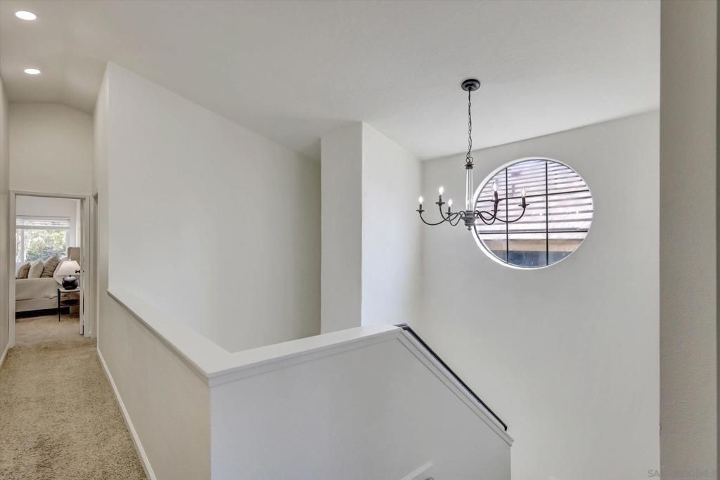 Image 11 of property listing at 4004 Carmel Springs, San Diego, CA 92130
