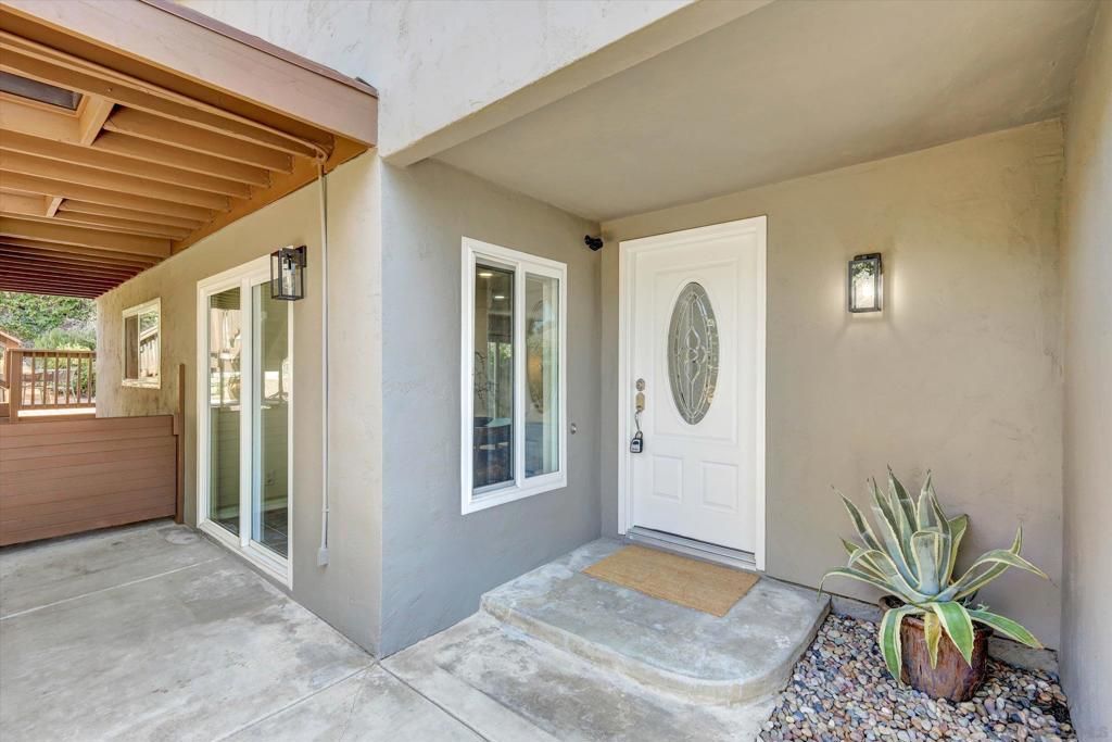 Image 27 of property listing at 4004 Carmel Springs, San Diego, CA 92130