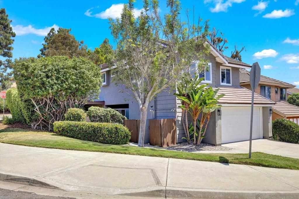 Image 30 of property listing at 4004 Carmel Springs, San Diego, CA 92130