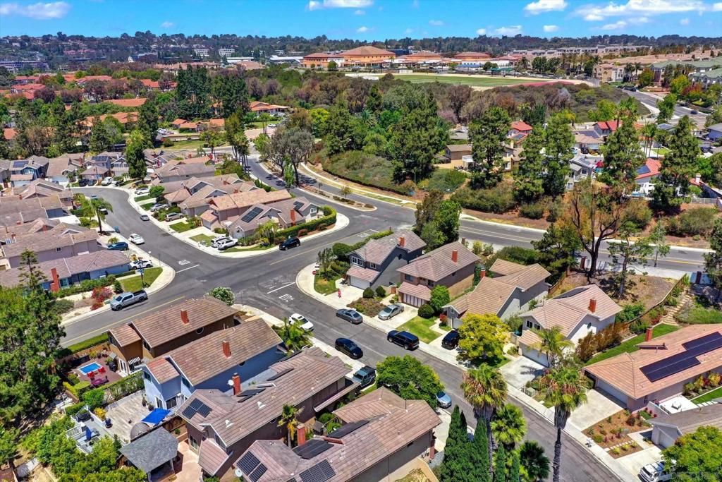 Image 50 of property listing at 4004 Carmel Springs, San Diego, CA 92130