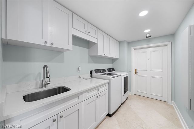 8665 Bay Colony DR 1404, Naples, FL 34108