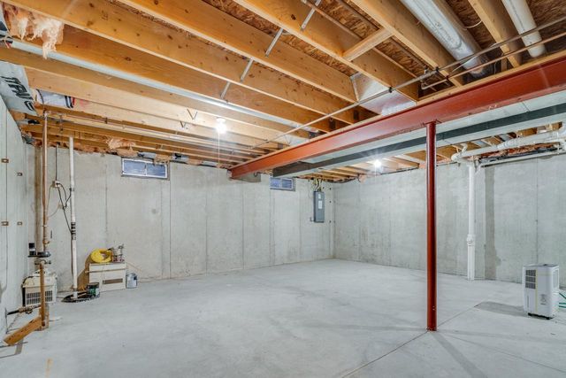 1607 Walter AVENUE, Mount Pleasant, WI 53403