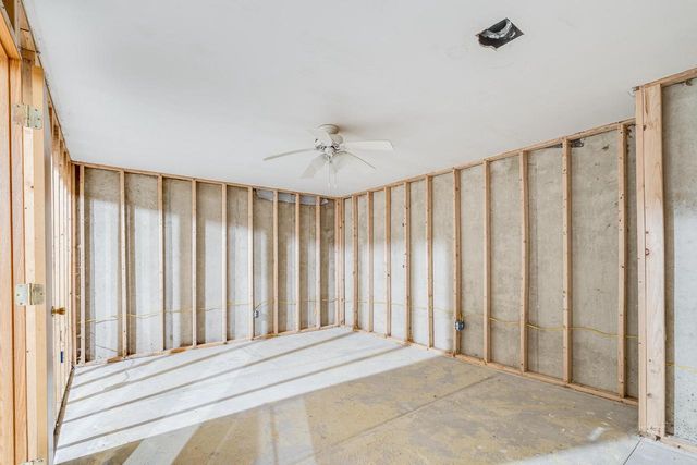 1607 Walter AVENUE, Mount Pleasant, WI 53403